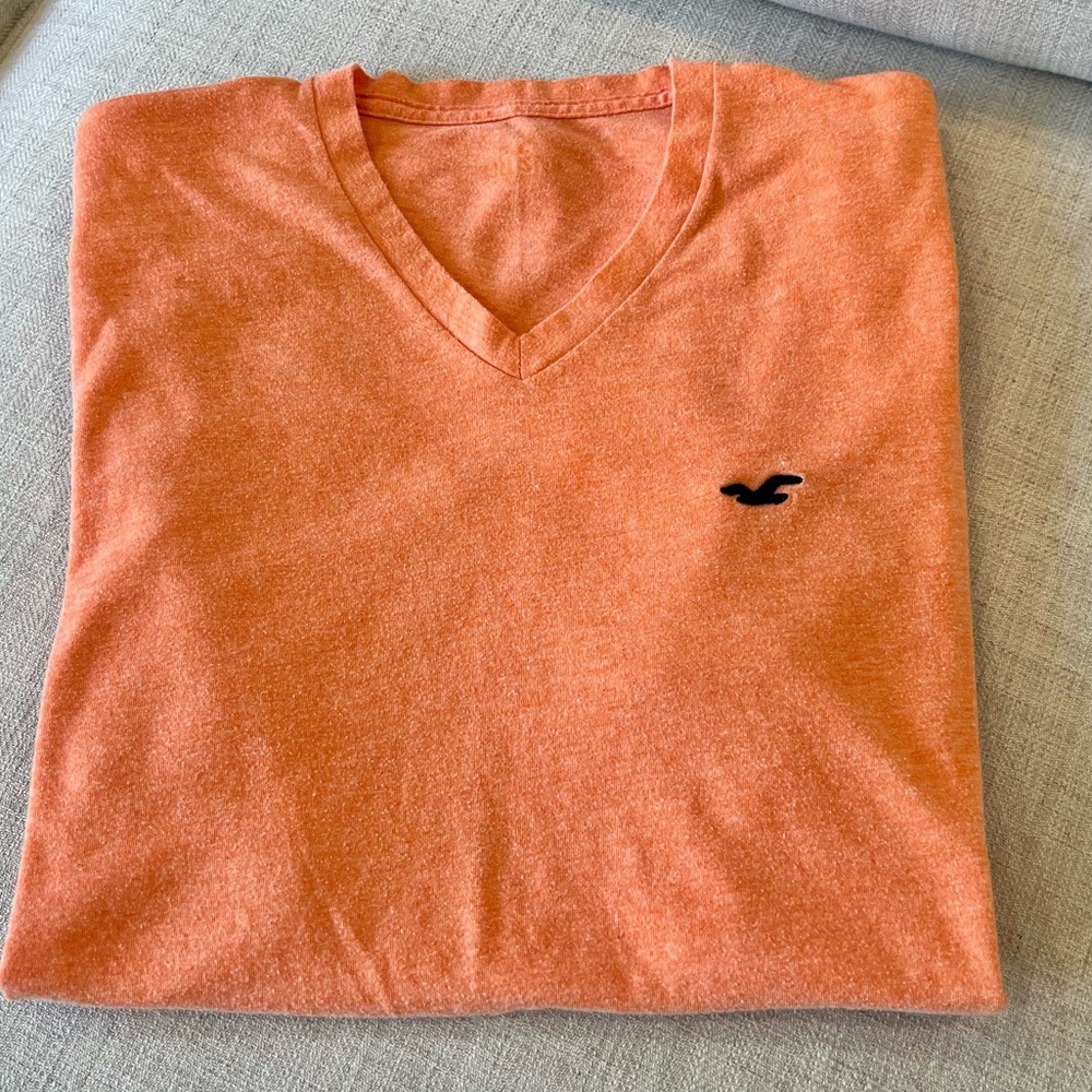 Hollister V-Neck Shirt